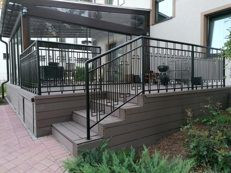 Stair railings